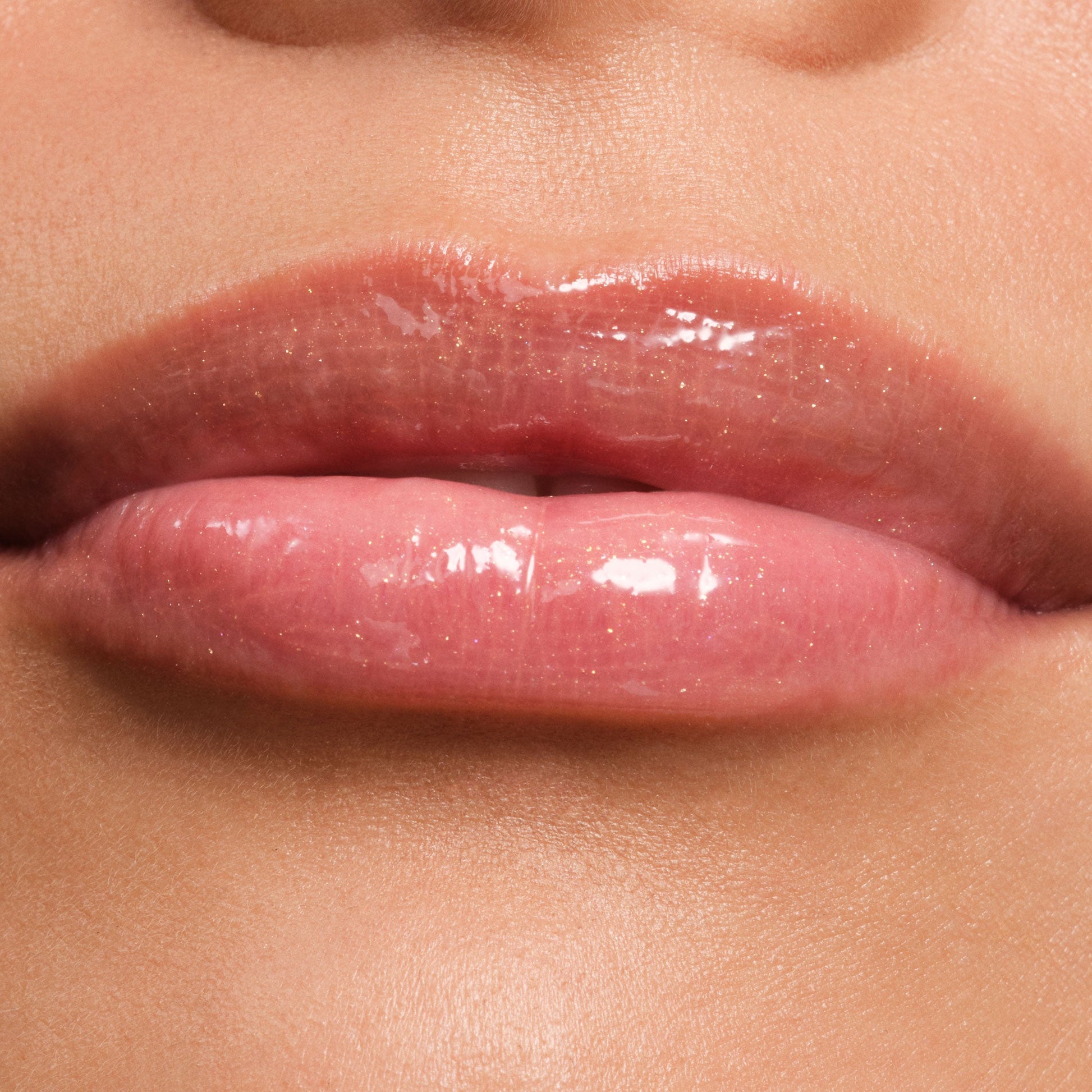 phyto-glow-lip-balm-shimmer-cosmic-z6 NATR-10134-Phyto-Glow-Lip-Hover-Cosmic.jpg