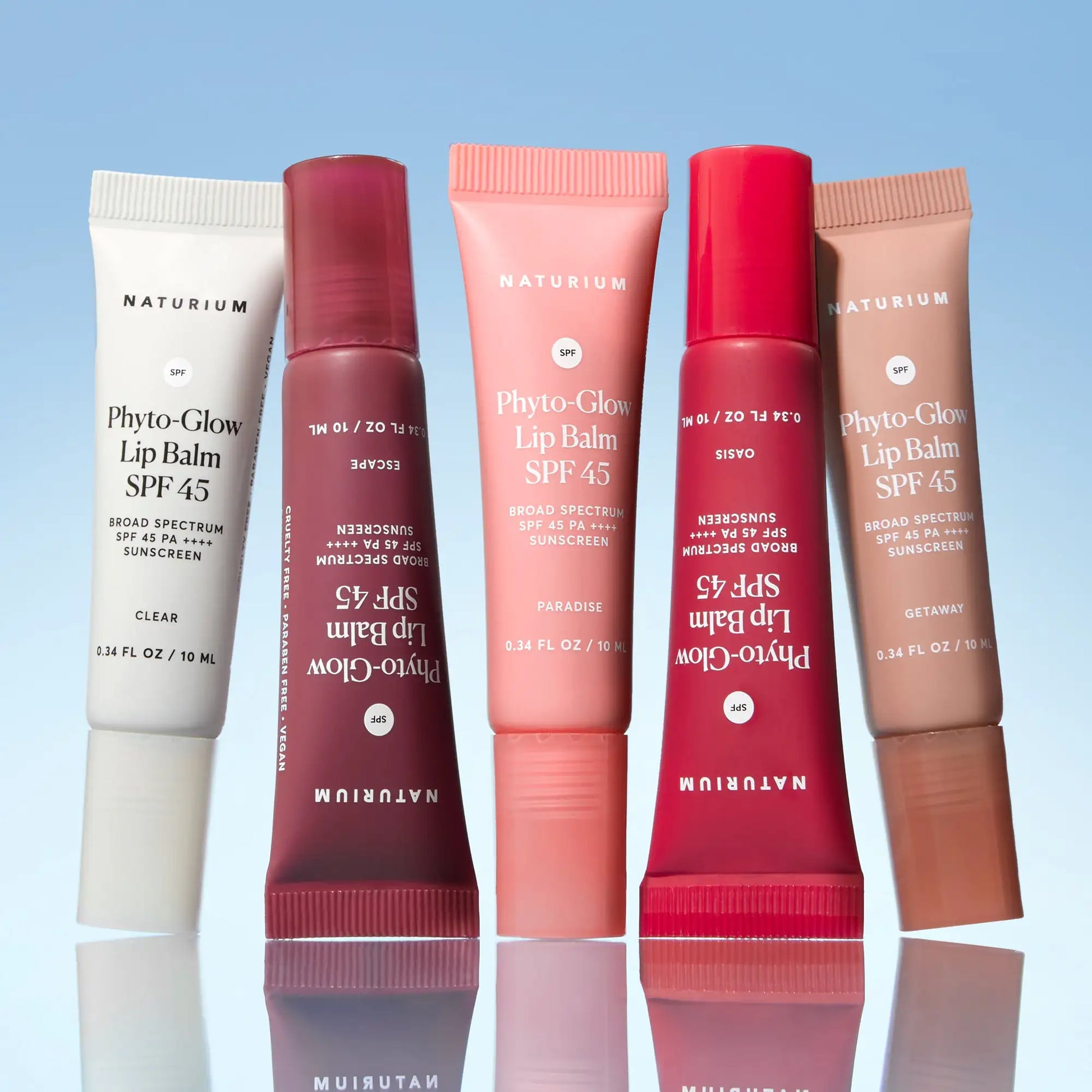 phyto-glow-lip-balm-spf-45-getaway-l7 phytoglowSPF_6428-crop_cde1553e-6f3e-4726-9686-a6dd715ed7c9.webp