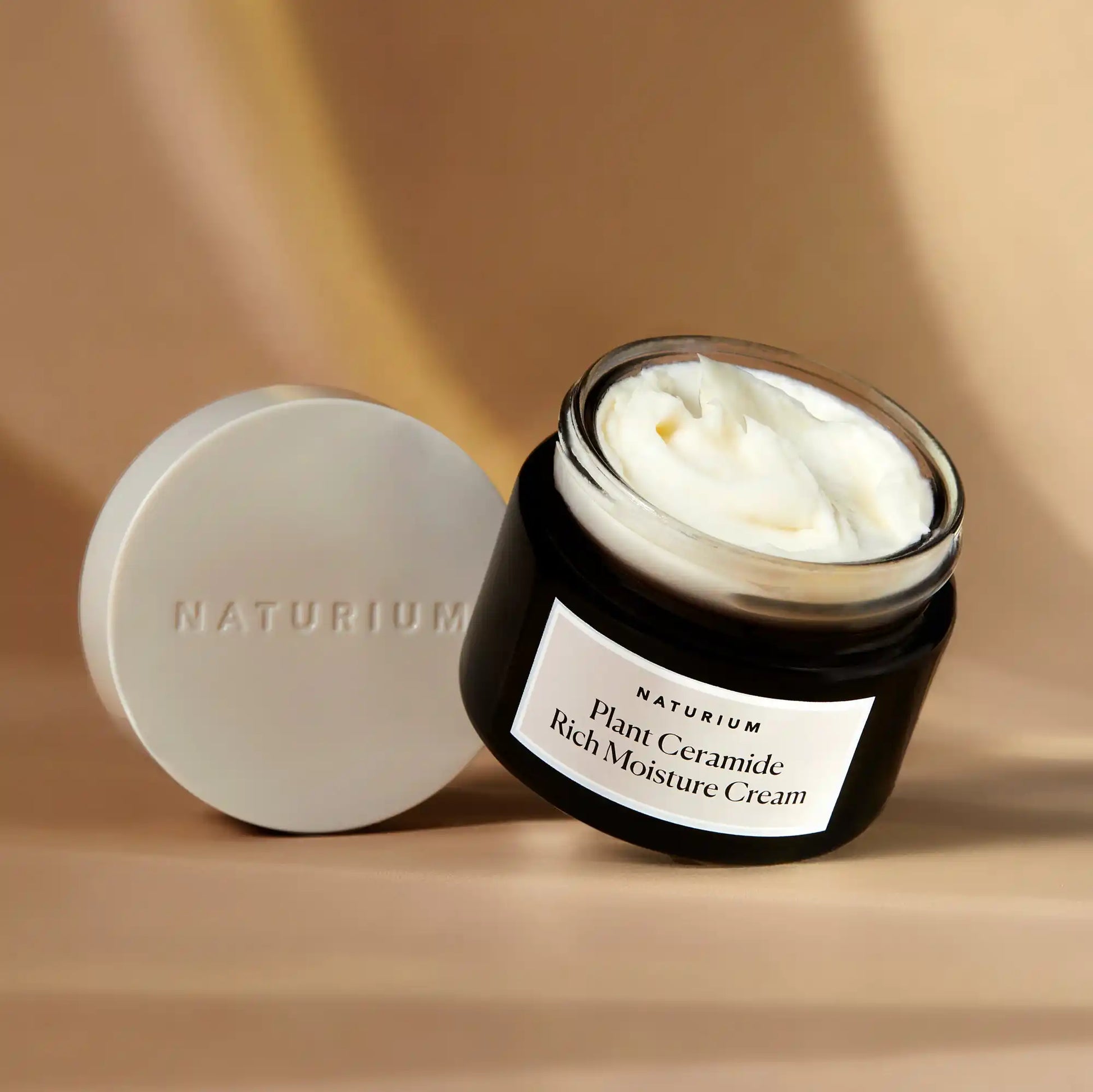 plant-ceramide-rich-moisture-cream-f6 plantceramide_0154-crop_1.webp